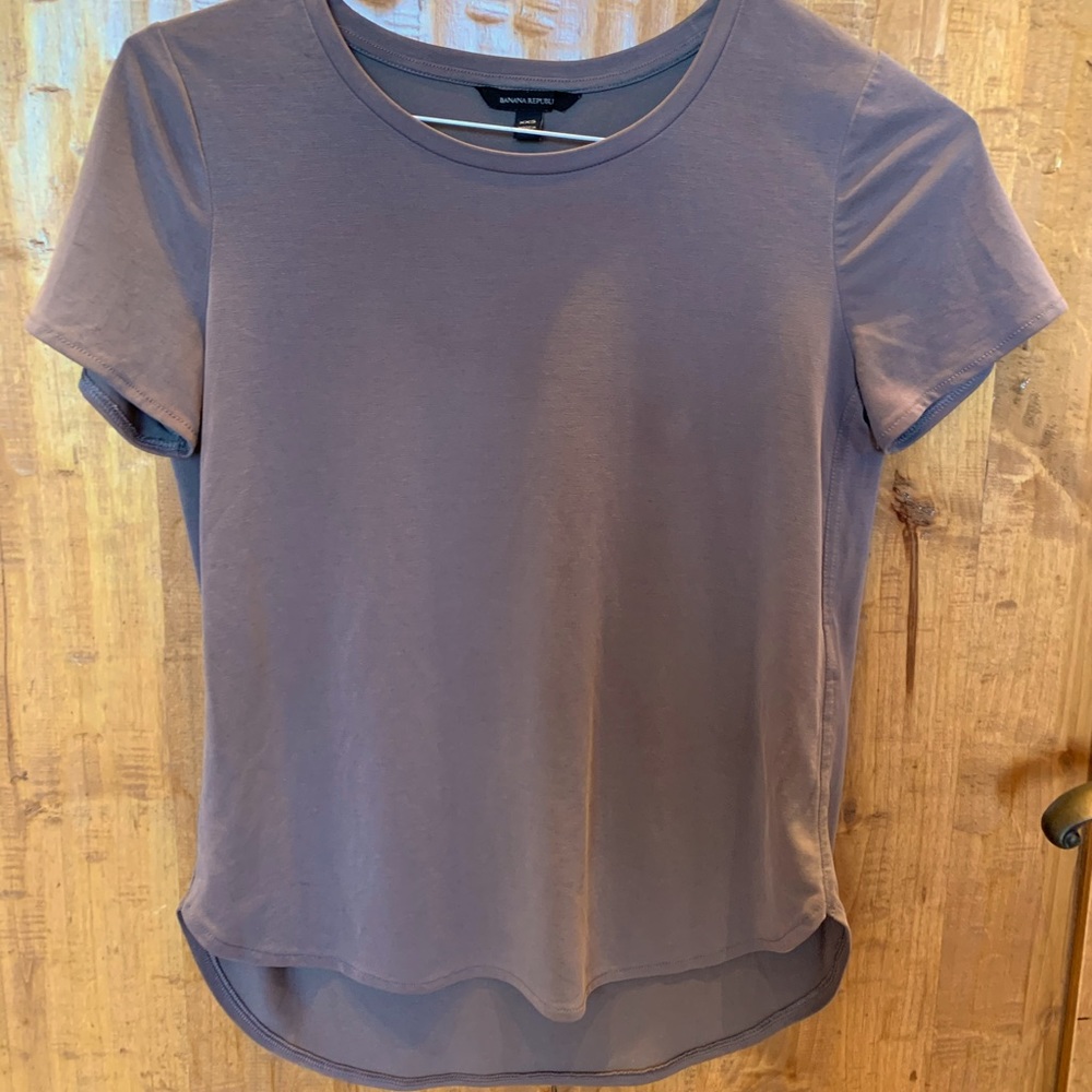 Banana Republic Modal Tee Shirt. Grey, XXS.